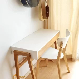 Bàn trắng, hộc tủ gỗ