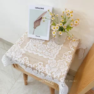 KHĂN TRẢI BÀN REN