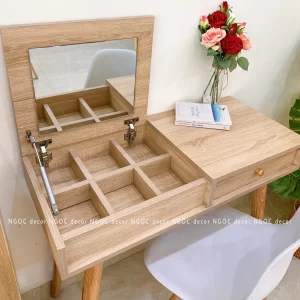 Bàn gỗ hộc nhỏ